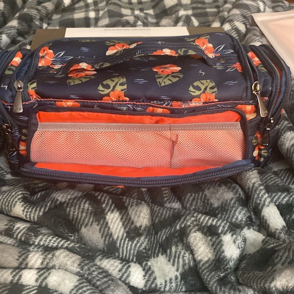 Excellent Condition!! - Lug Trolley in Aloha Navy!! Sold out print for this item - Picture 4 of 5